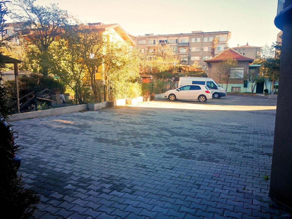 Kalina Apartment Kazanlak Exterior photo